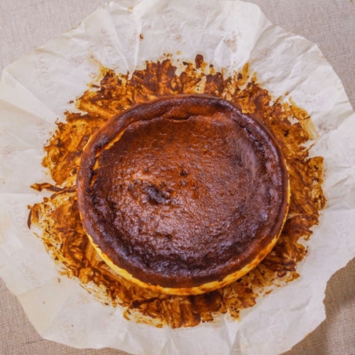 jerome Burnt Basque Cheesecake